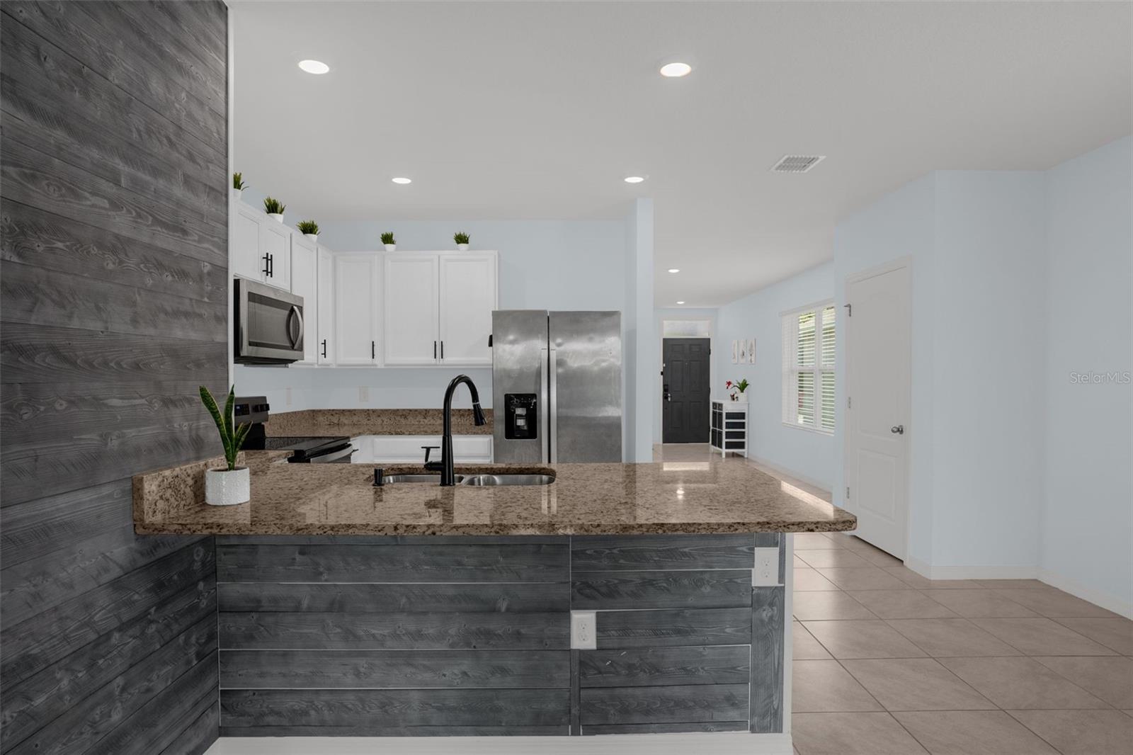 334 Charles, Deland, FL 32724