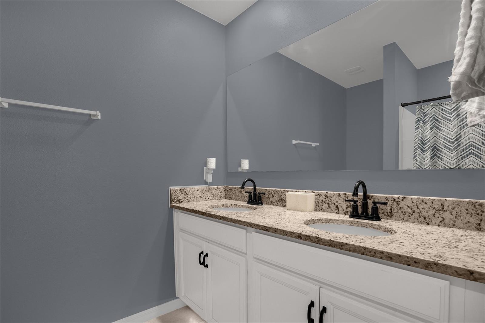 334 Charles, Deland, FL 32724
