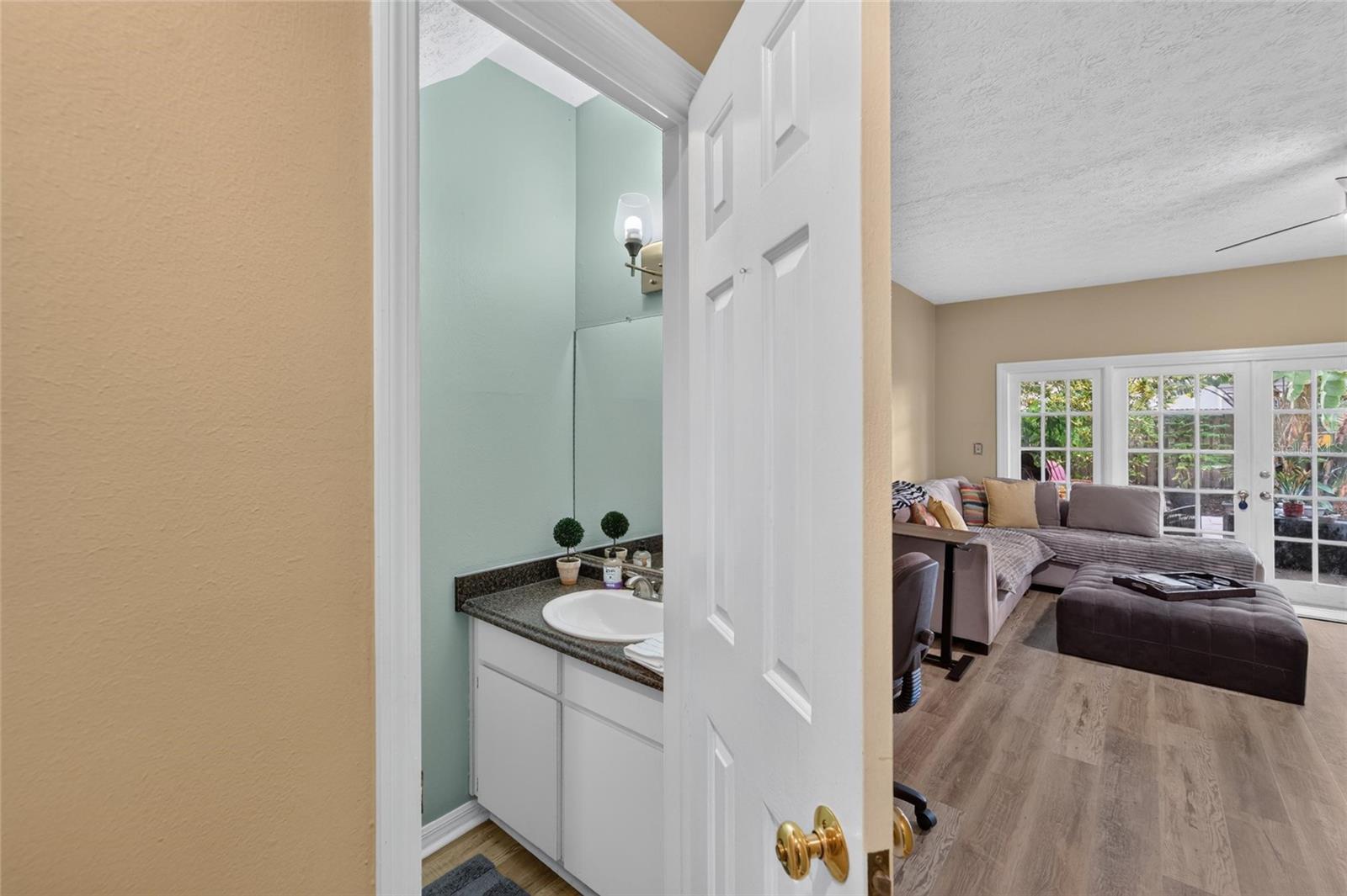3219 Santiago Unit B, Tampa, FL 33629