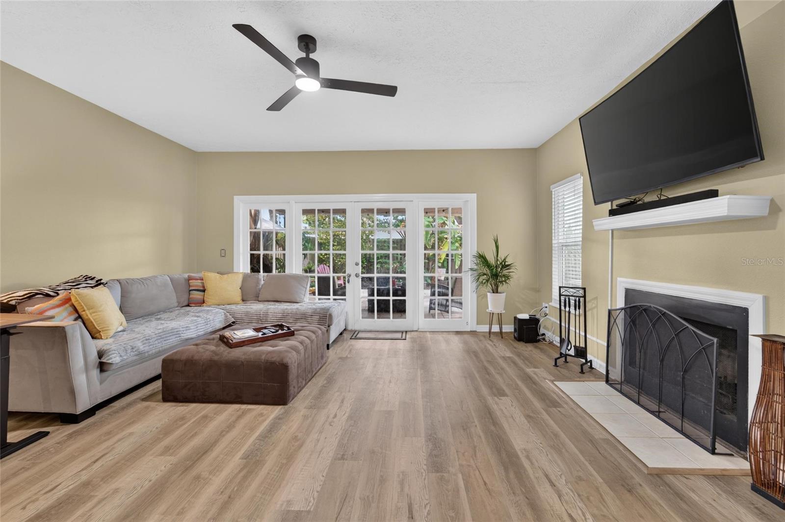 3219 Santiago Unit B, Tampa, FL 33629