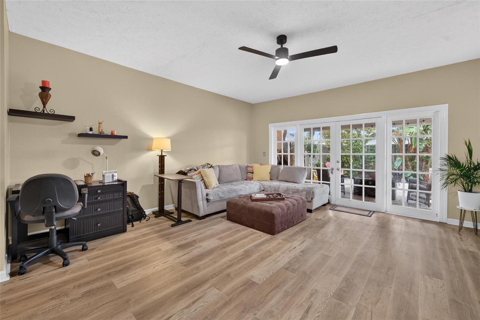 3219 Santiago Unit B, Tampa, FL 33629