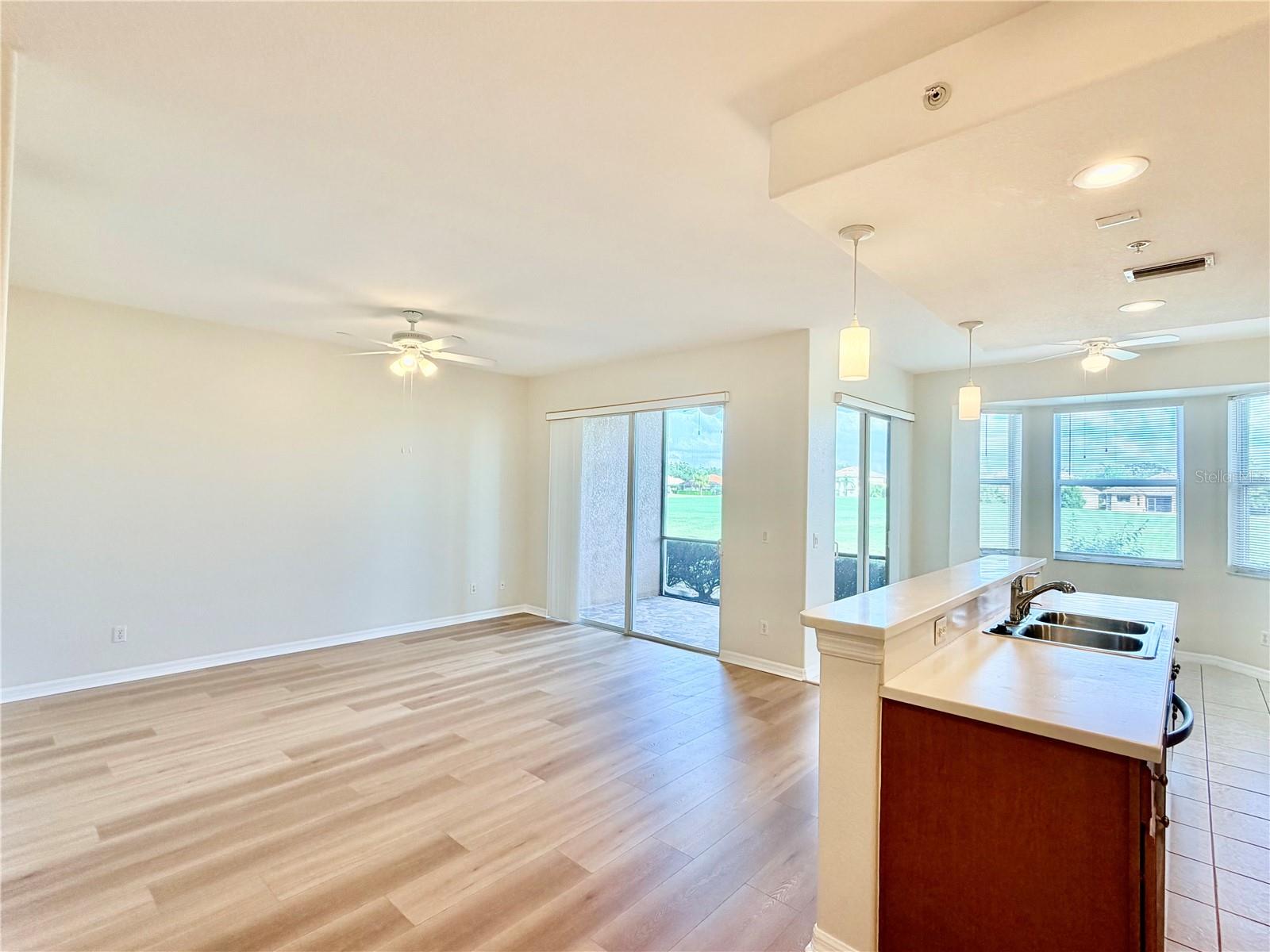 819 Fairwaycove Unit 102, Bradenton, FL 34212