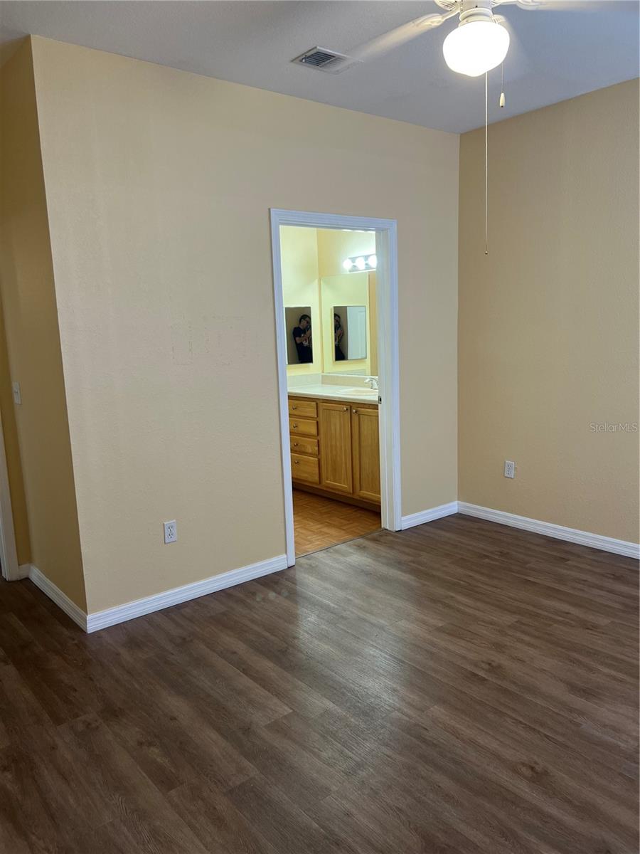 9093 Lee Vista Unit 903, Orlando, FL 32829