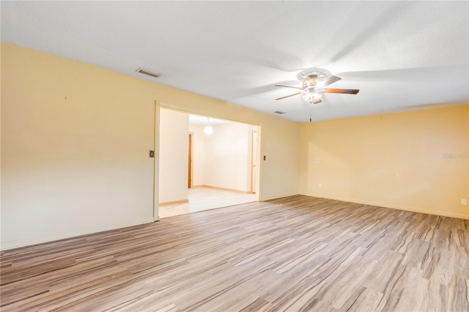 725 Green, New Smyrna Beach, FL 32168