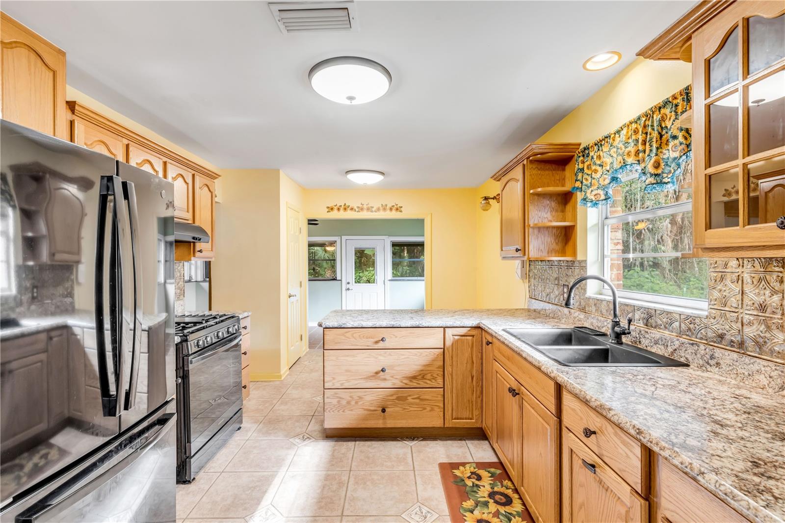 725 Green, New Smyrna Beach, FL 32168