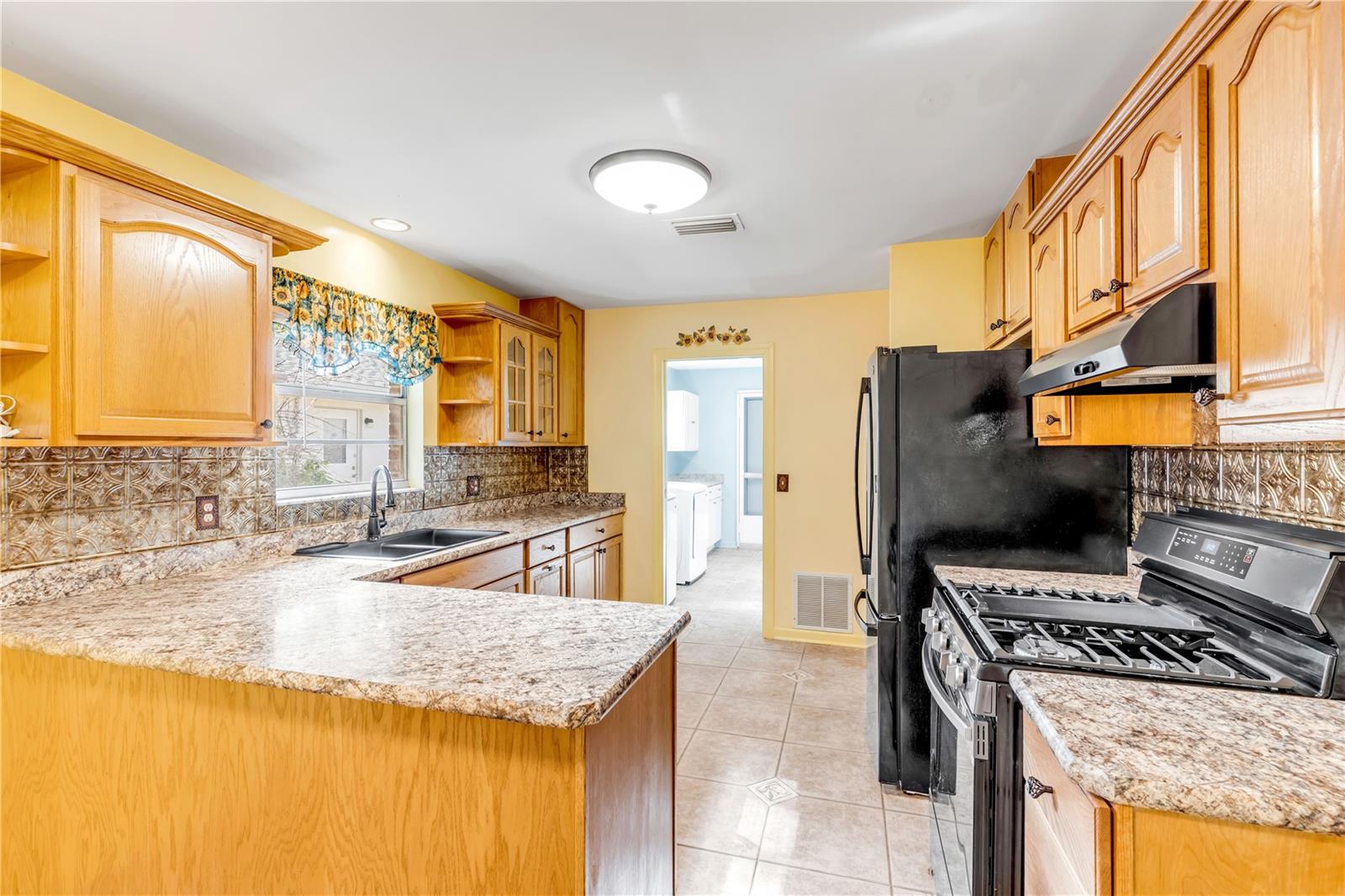 725 Green, New Smyrna Beach, FL 32168