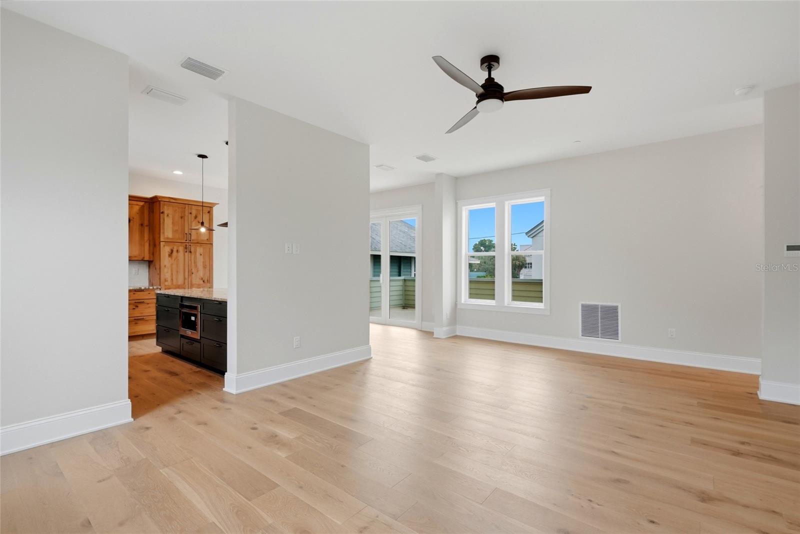 2540 1st, St Petersburg, FL 33713