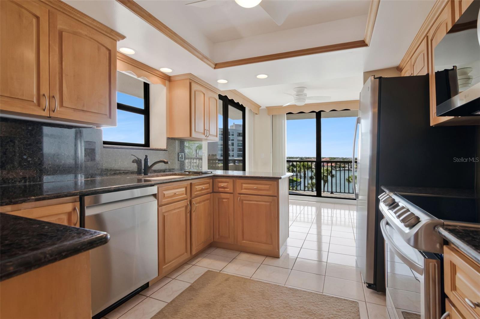 1660 Gulf Unit 407, Clearwater Beach, FL 33767