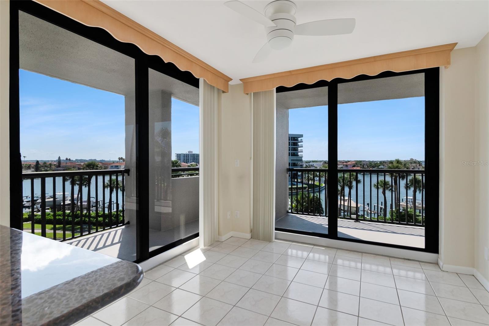 1660 Gulf Unit 407, Clearwater Beach, FL 33767