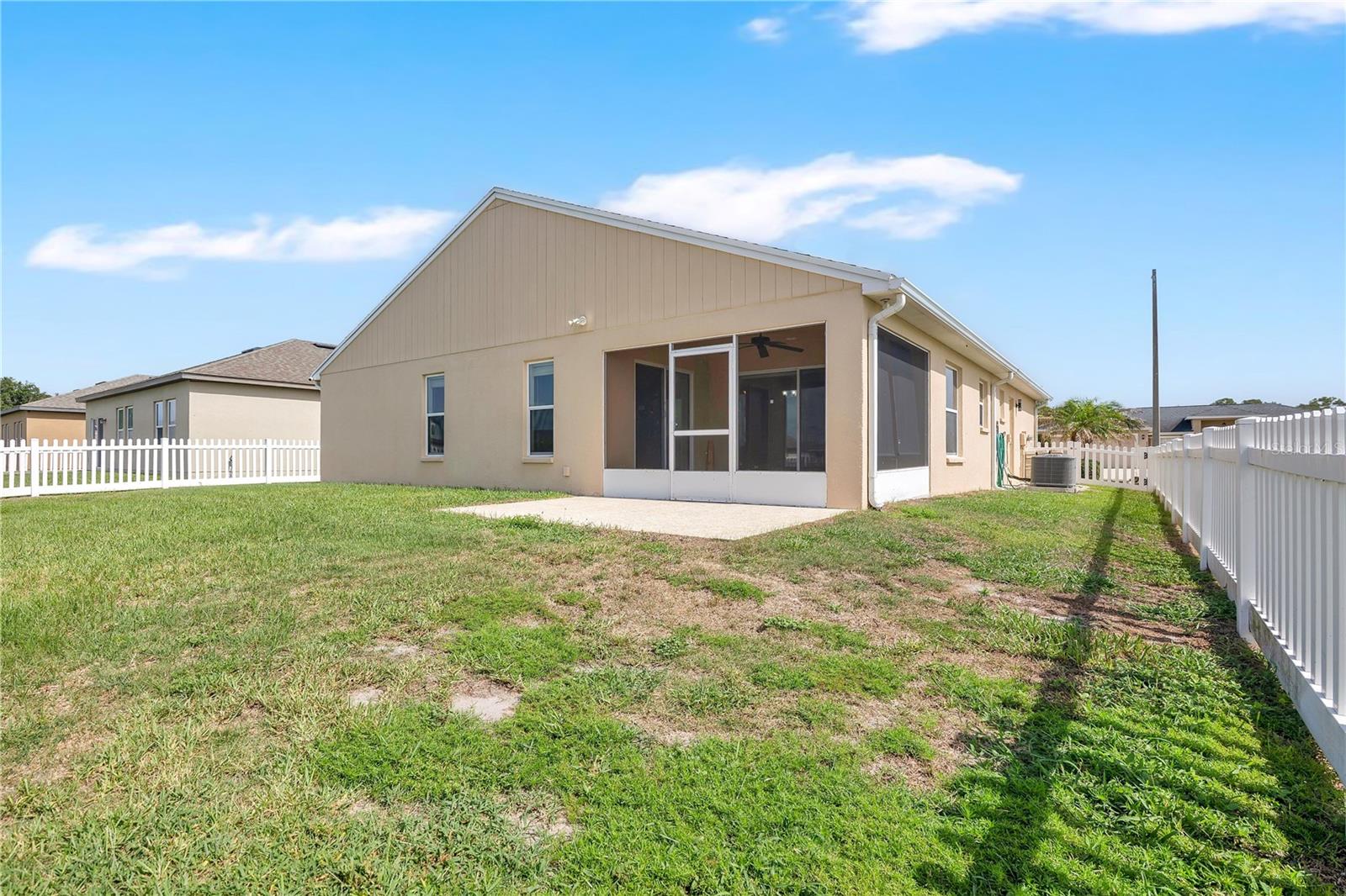 4919 St James, Winter Haven, FL 33881