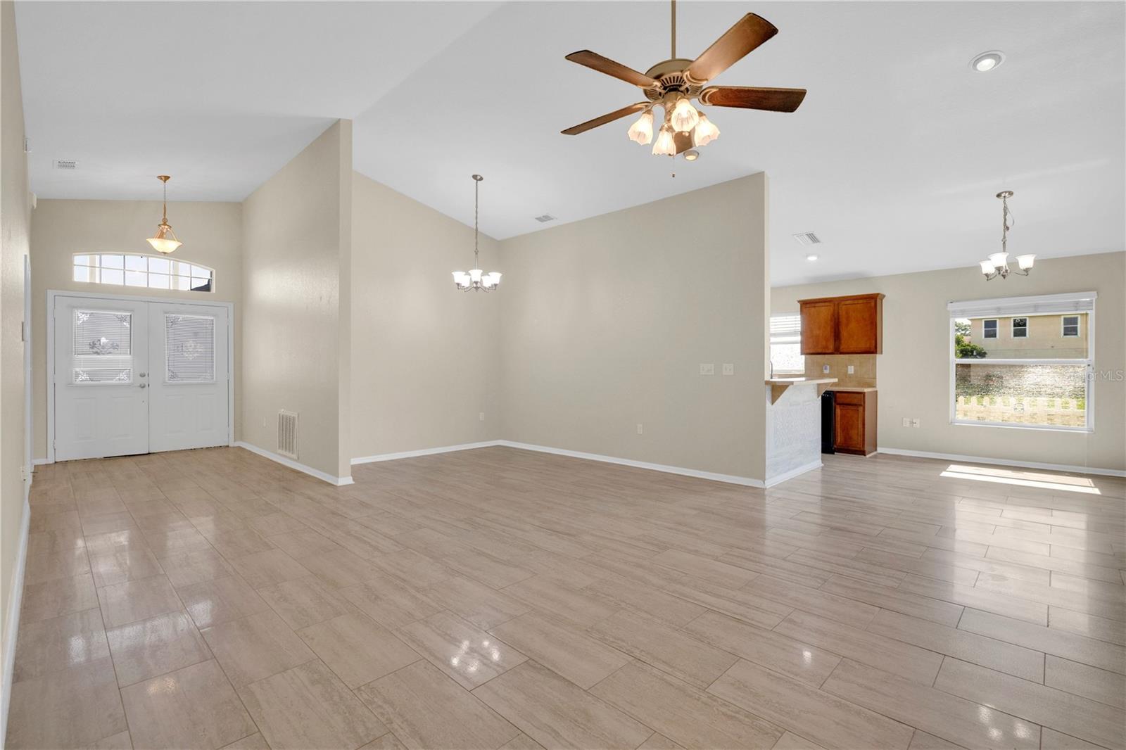 4919 St James, Winter Haven, FL 33881