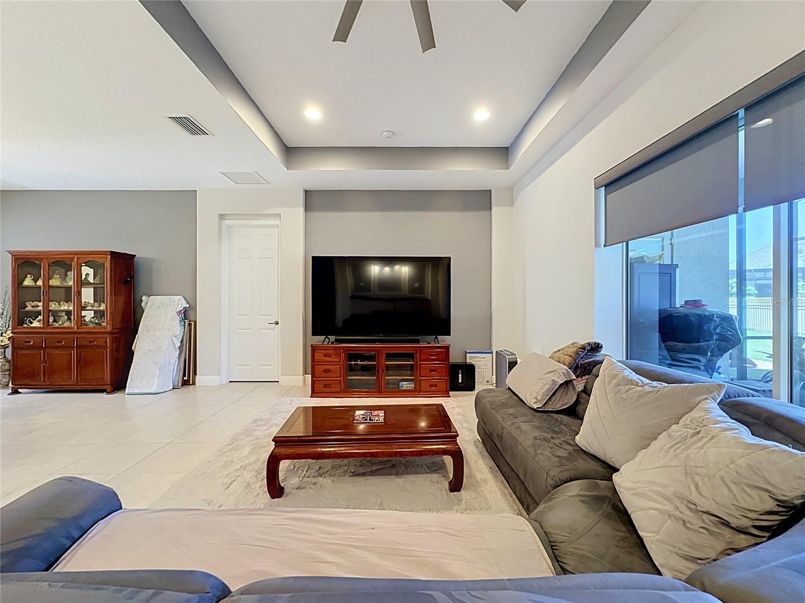 8665 Bridgeport Bay, Mount Dora, FL 32757