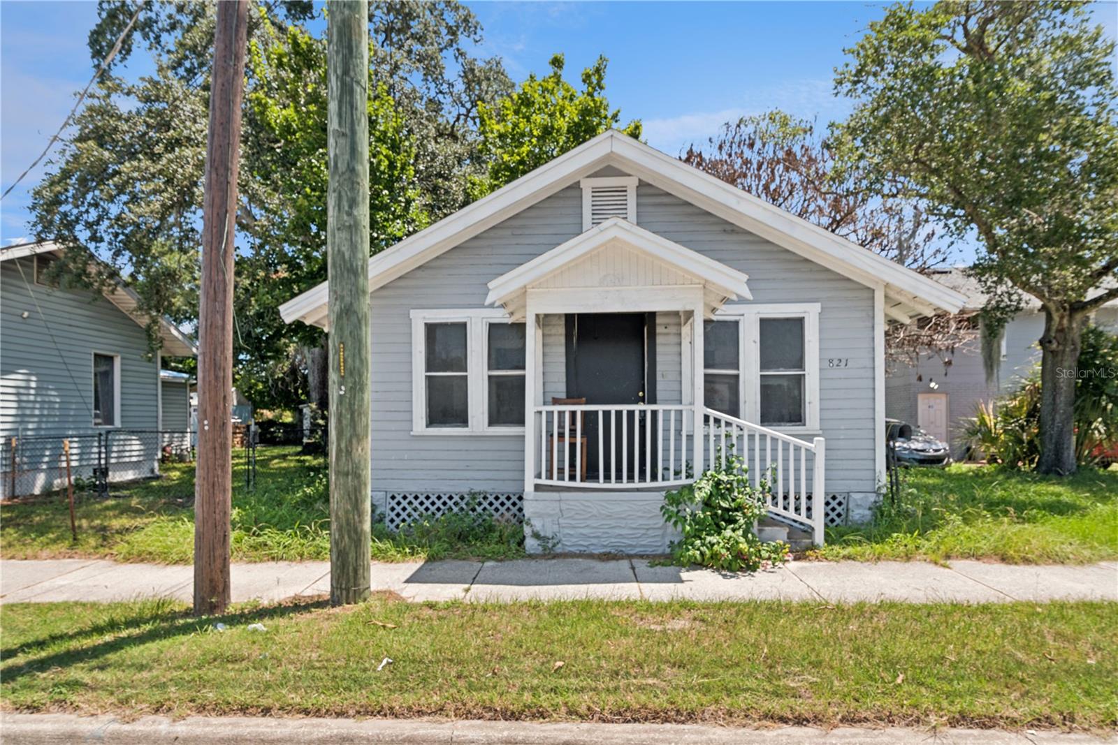 821 Ridgewood, Daytona Beach, FL 32114
