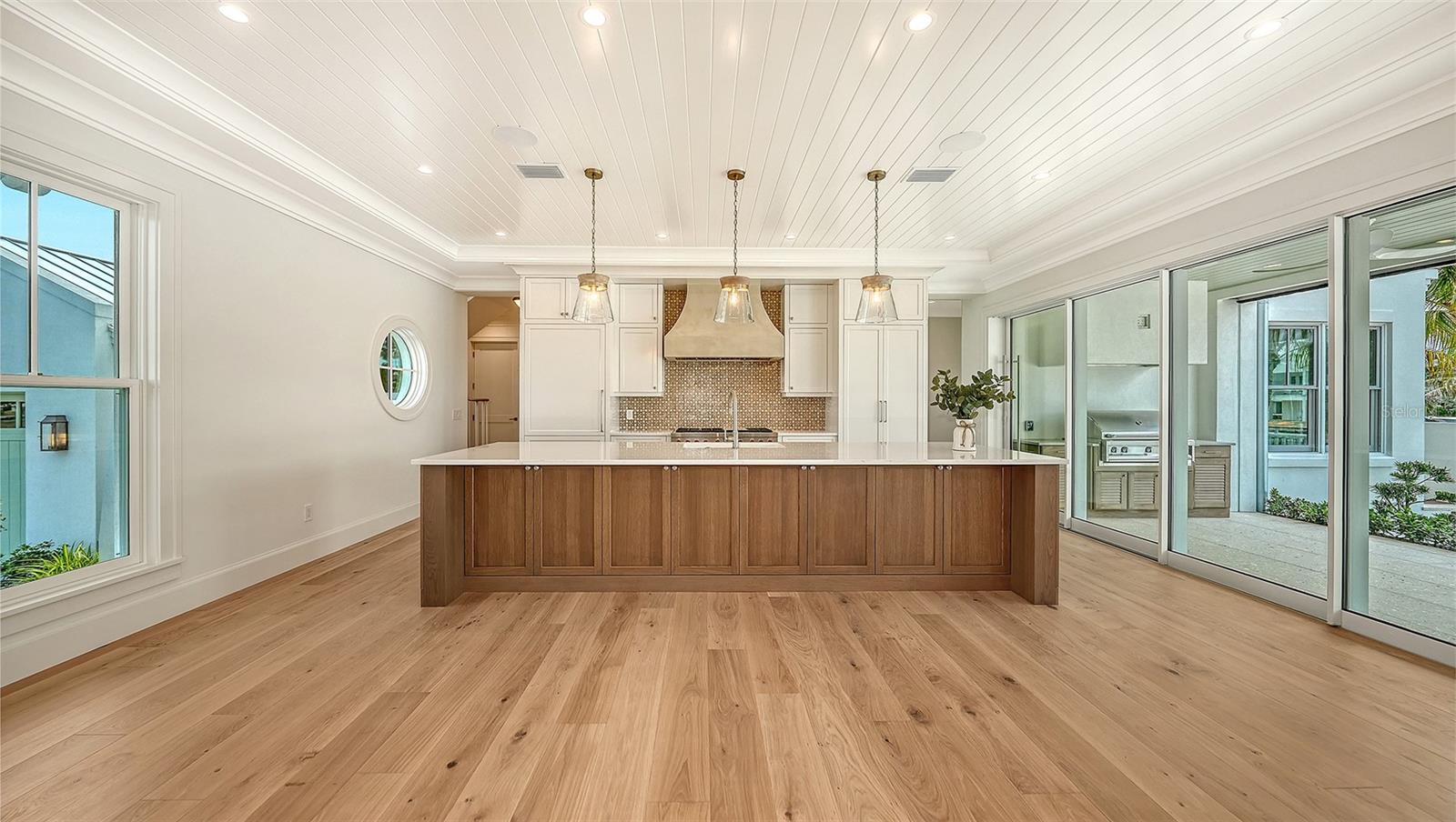 711 Old Compass, Longboat Key, FL 34228