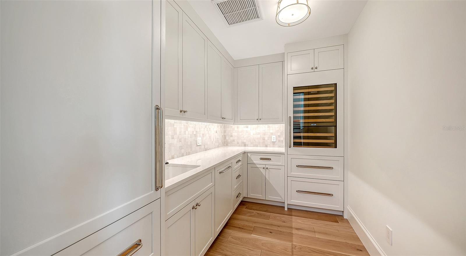 711 Old Compass, Longboat Key, FL 34228