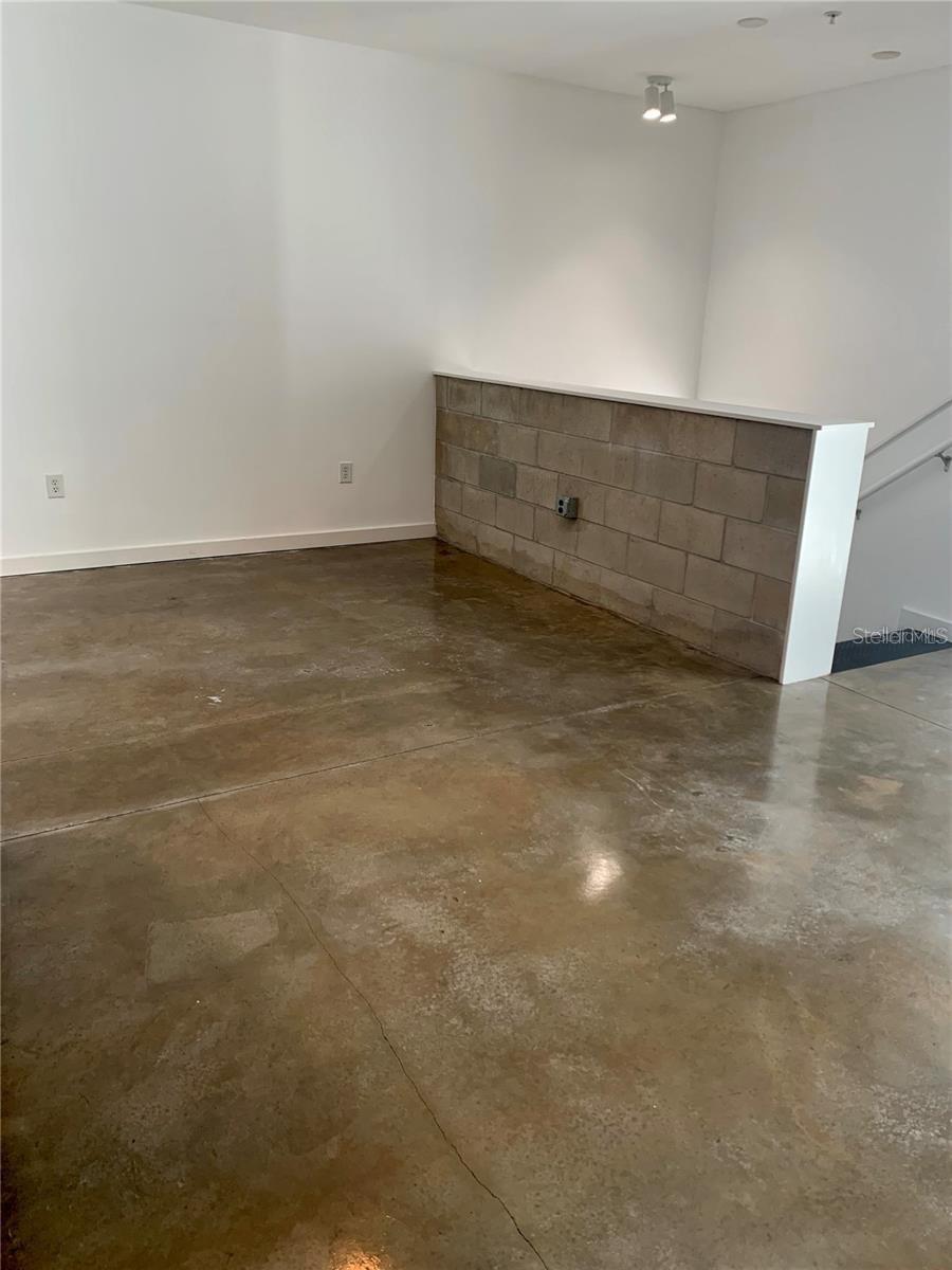 5008 Macdill Unit 19, Tampa, FL 33611