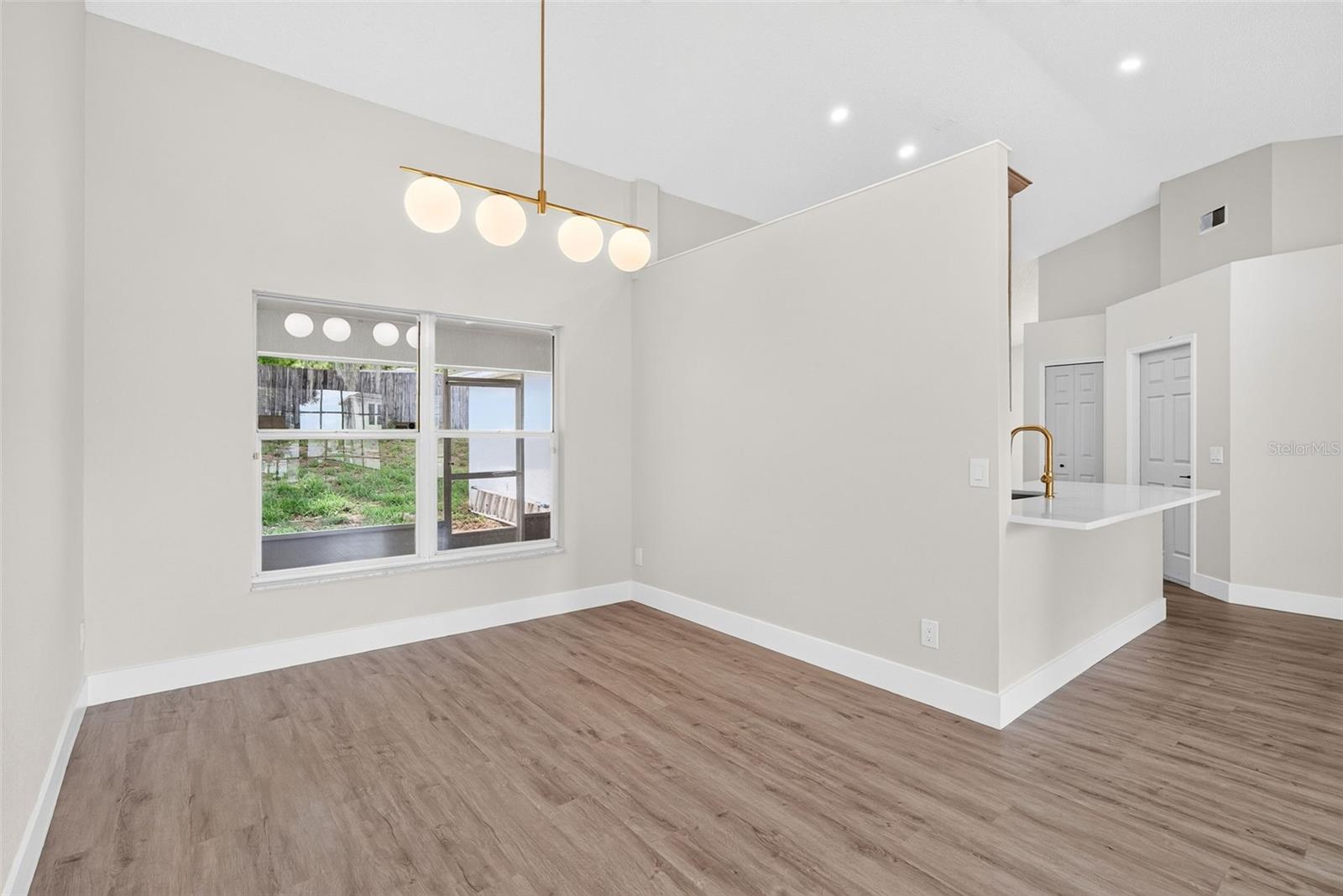 294 Lake Doe, Apopka, FL 32703
