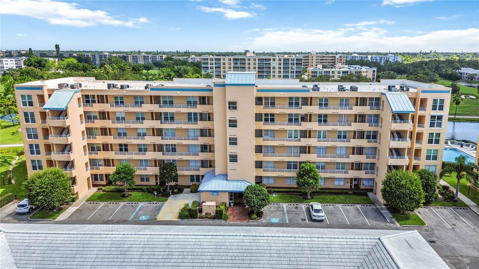 4550 Pinebrook Unit 605, Bradenton, FL 34209
