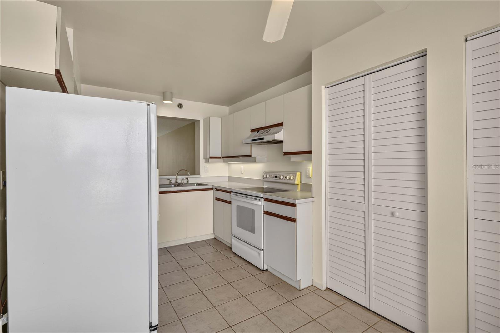 4550 Pinebrook Unit 605, Bradenton, FL 34209