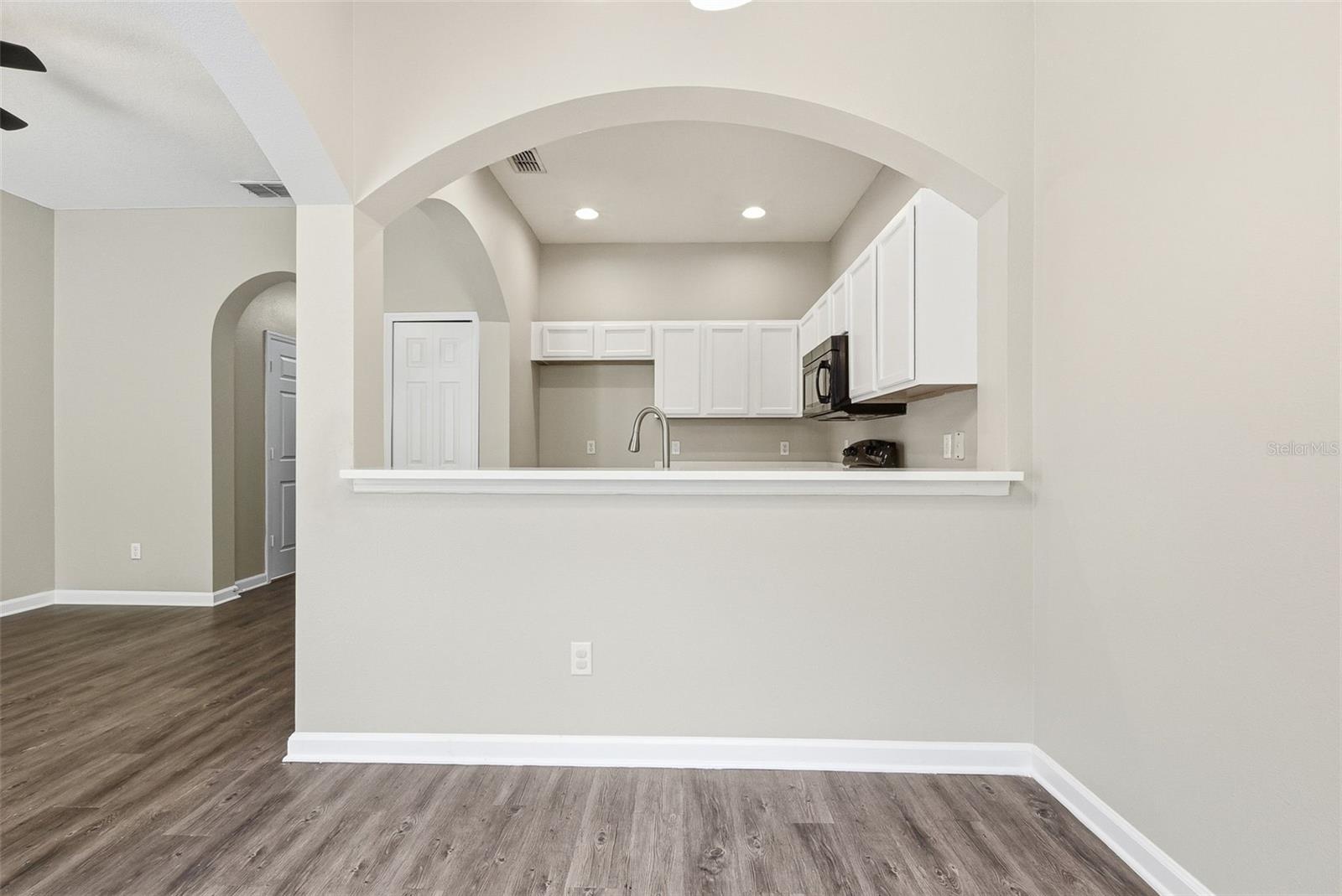901 Pine Pointe, Orlando, FL 32828