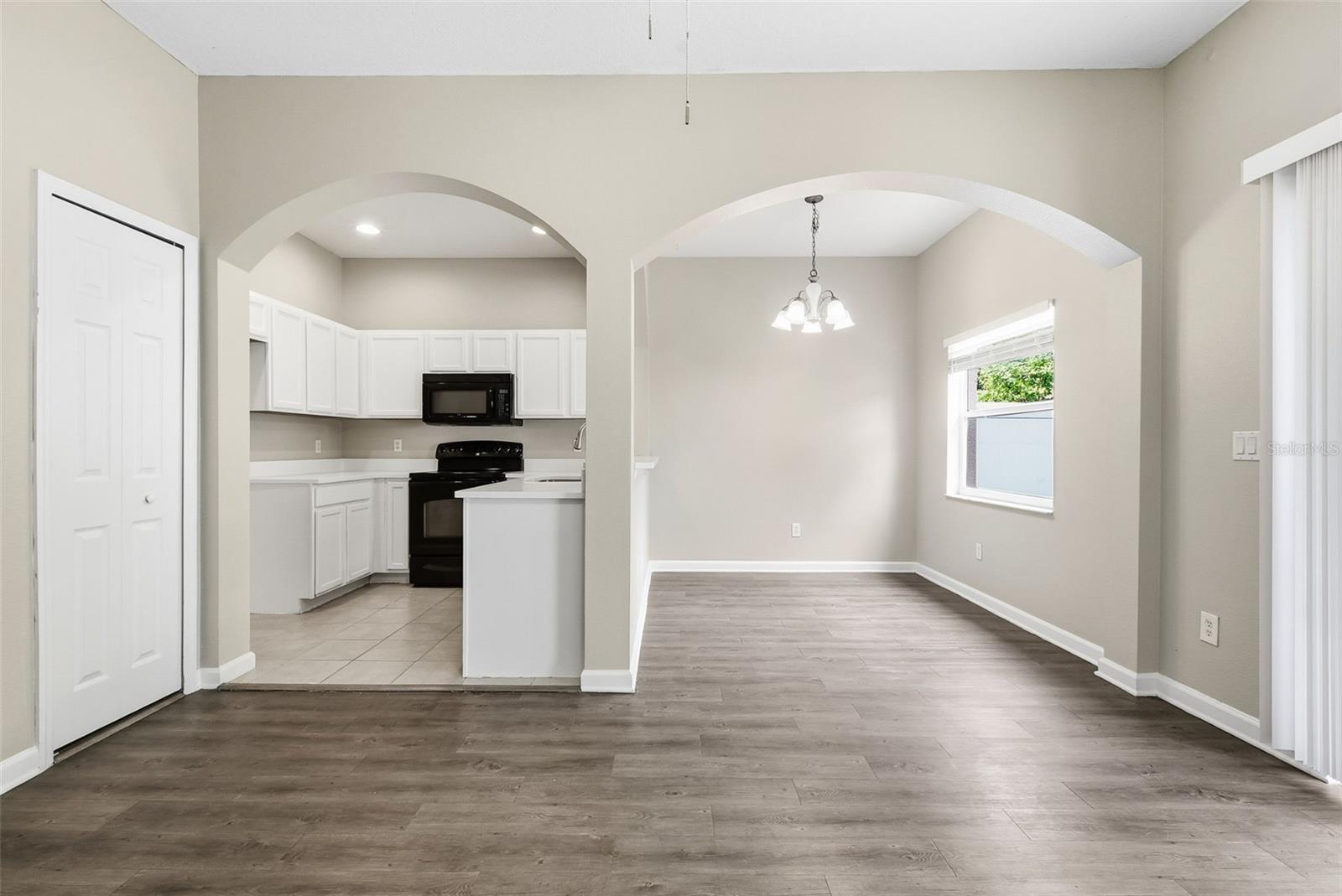 901 Pine Pointe, Orlando, FL 32828