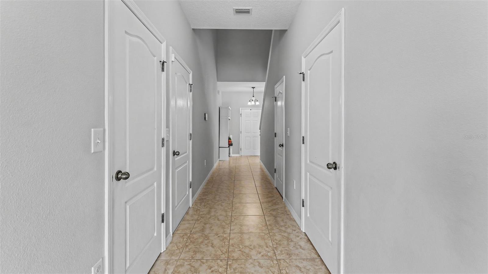 2746 Walden Woods, Plant City, FL 33566