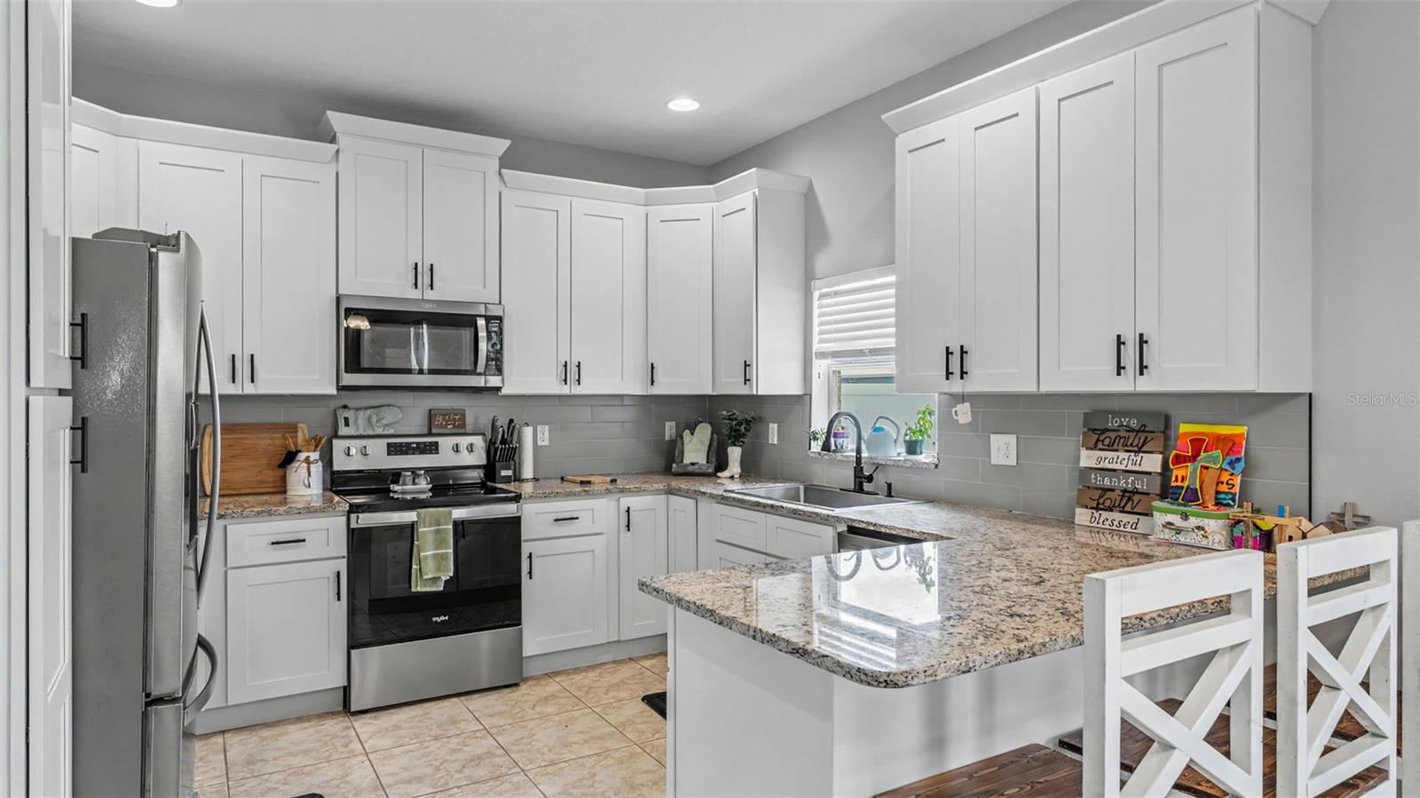 2746 Walden Woods, Plant City, FL 33566