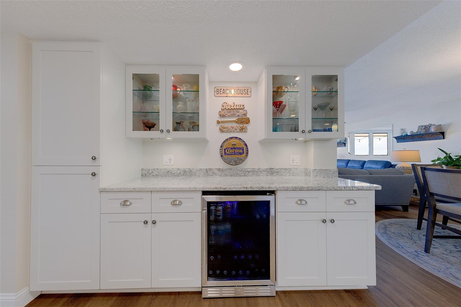 1460 Gulf Unit 305, Clearwater, FL 33767