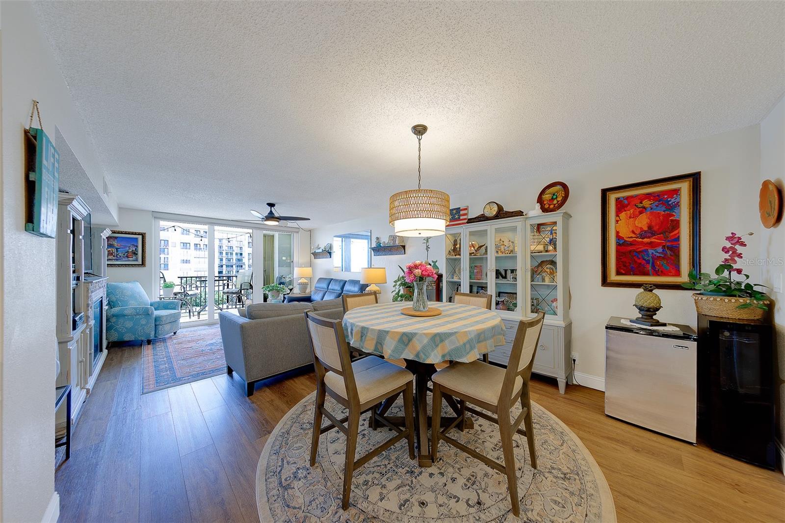 1460 Gulf Unit 305, Clearwater, FL 33767