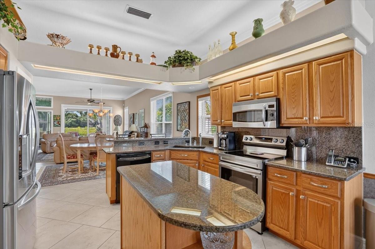 7128 Drewrys, Bradenton, FL 34203