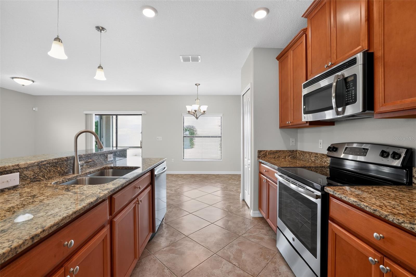 10105 Newminster, Ruskin, FL 33573