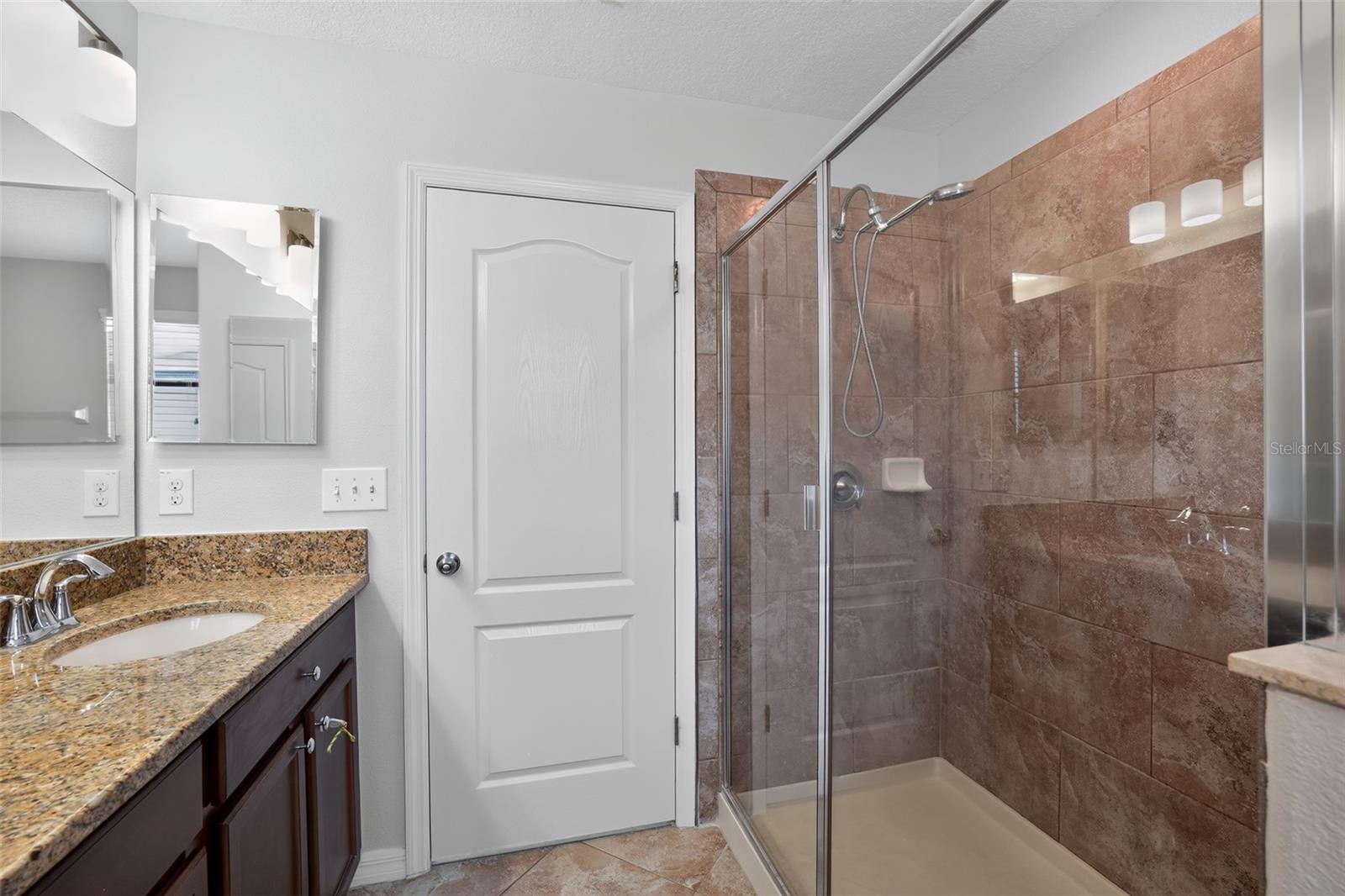 10105 Newminster, Ruskin, FL 33573