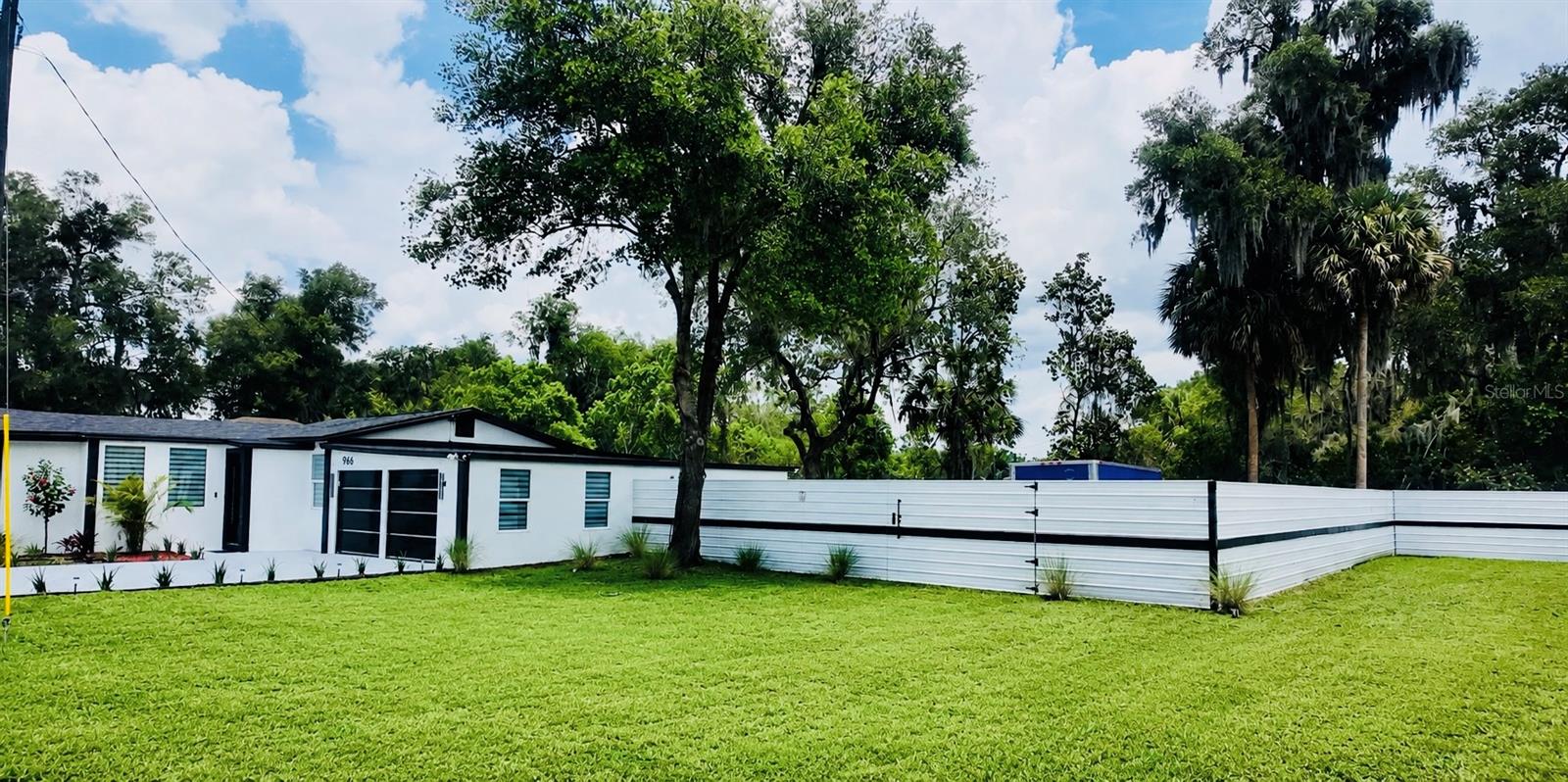 966 Clover, Deland, FL 32720