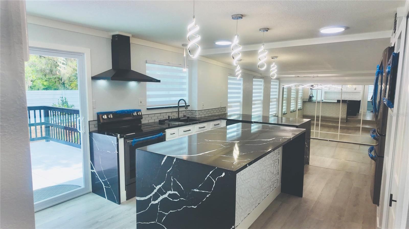 966 Clover, Deland, FL 32720