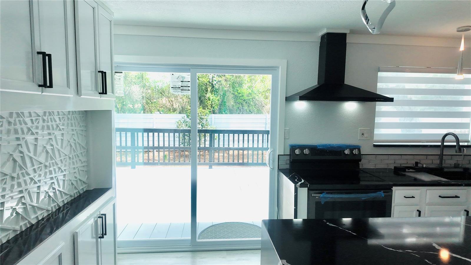 966 Clover, Deland, FL 32720