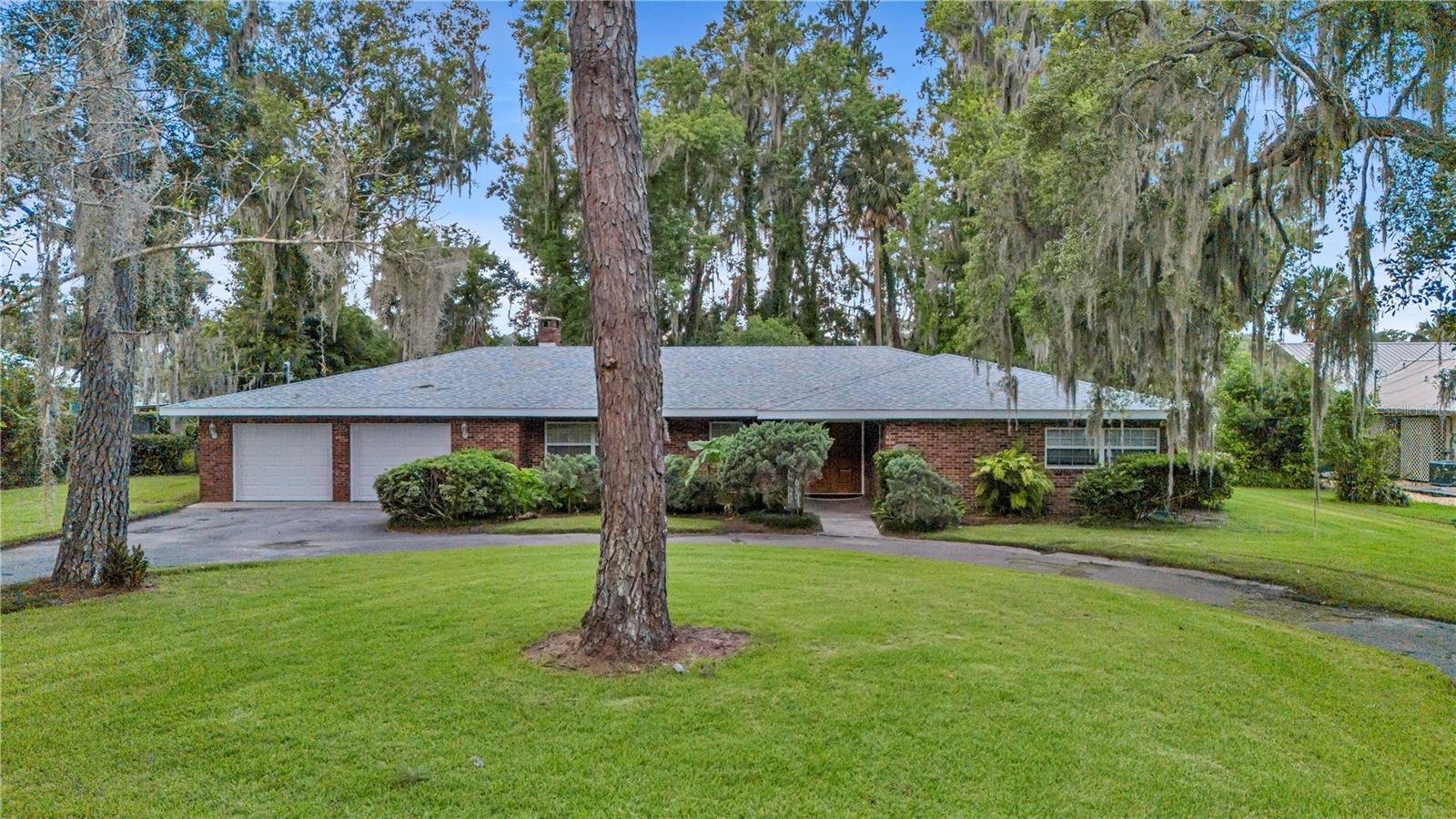 1940 Alice, Astor, FL 32102