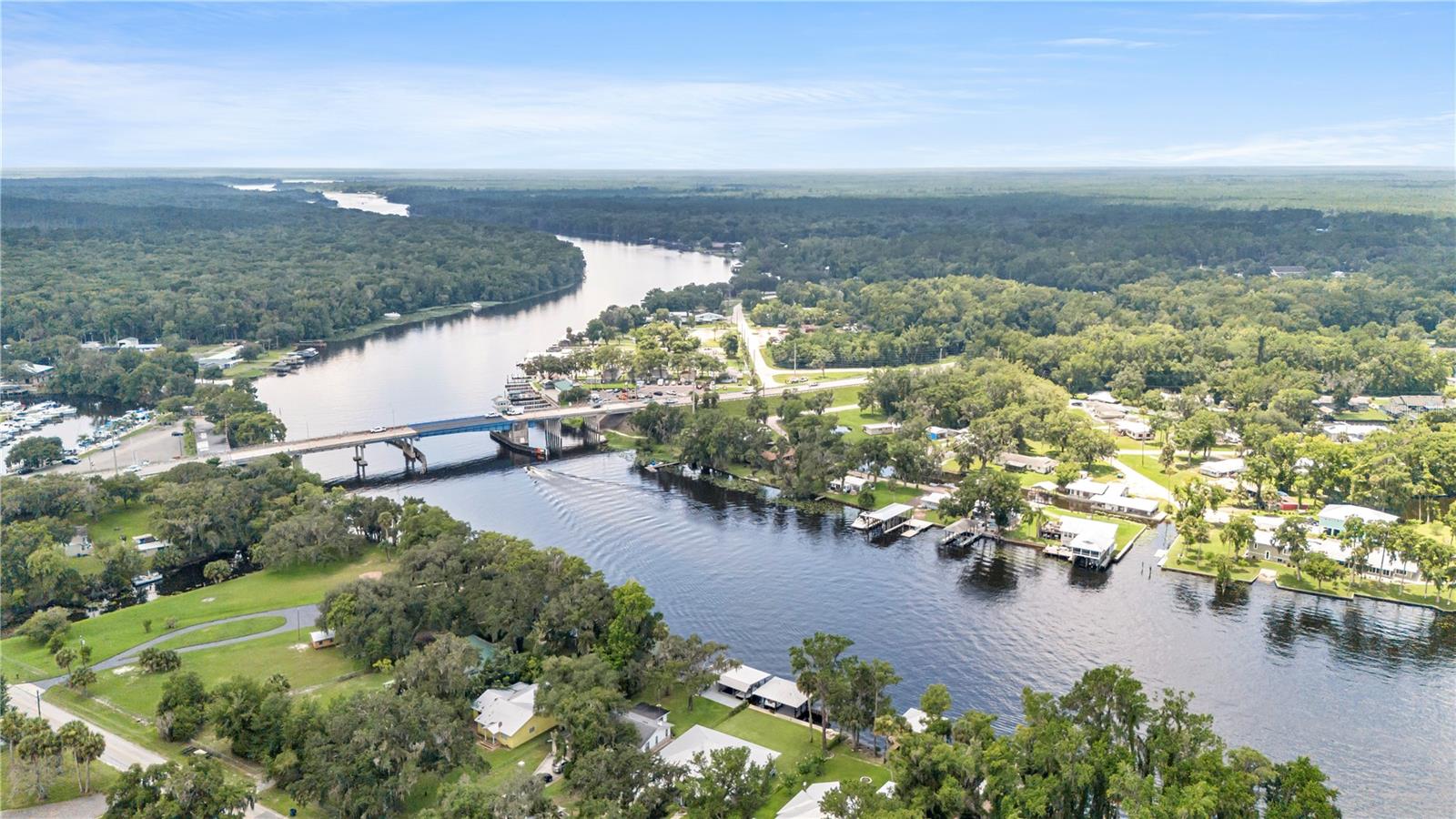 1940 Alice, Astor, FL 32102