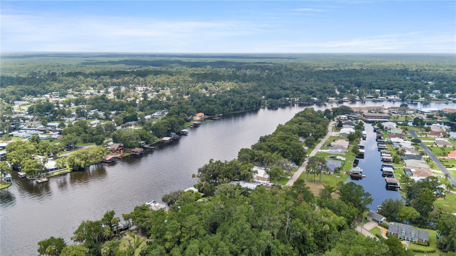 1940 Alice, Astor, FL 32102