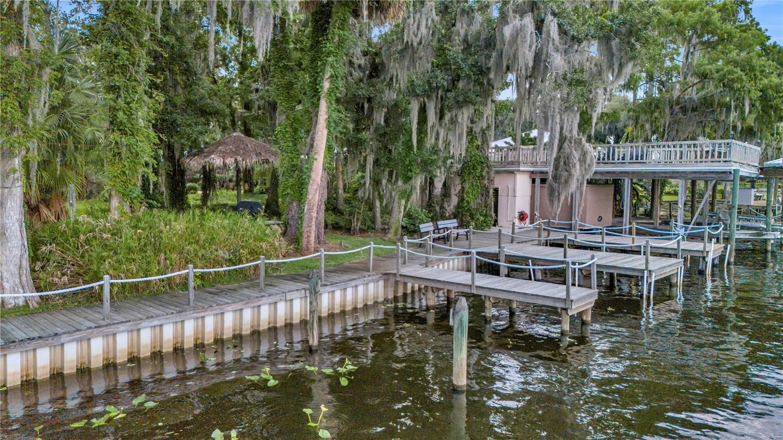 1940 Alice, Astor, FL 32102