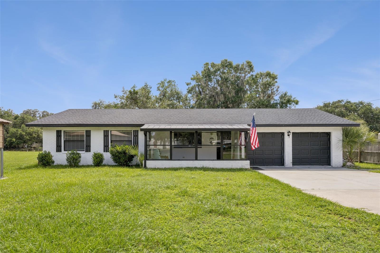 2082 Shady, Geneva, FL 32732