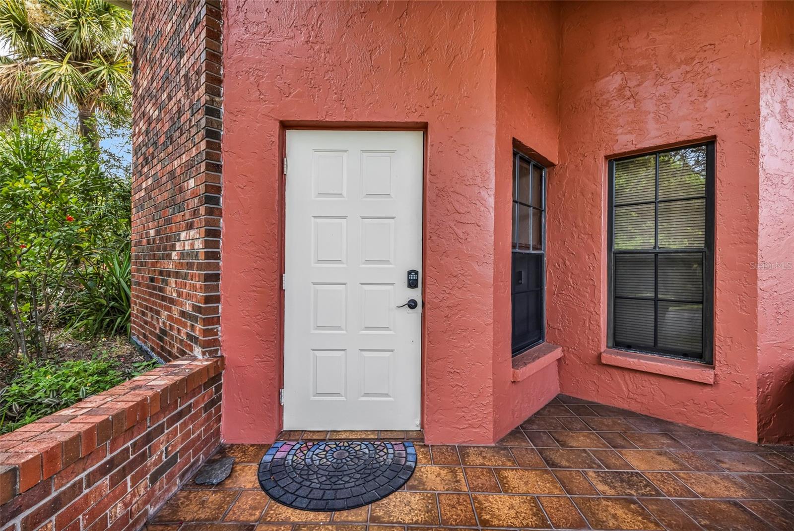 3013 Clark Unit 6, Sarasota, FL 34231