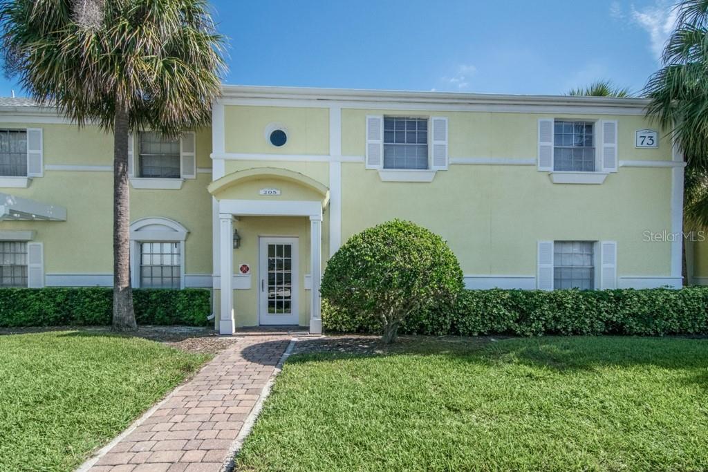 205 Pompano Unit D, St Petersburg, FL 33705