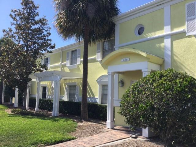 205 Pompano Unit D, St Petersburg, FL 33705