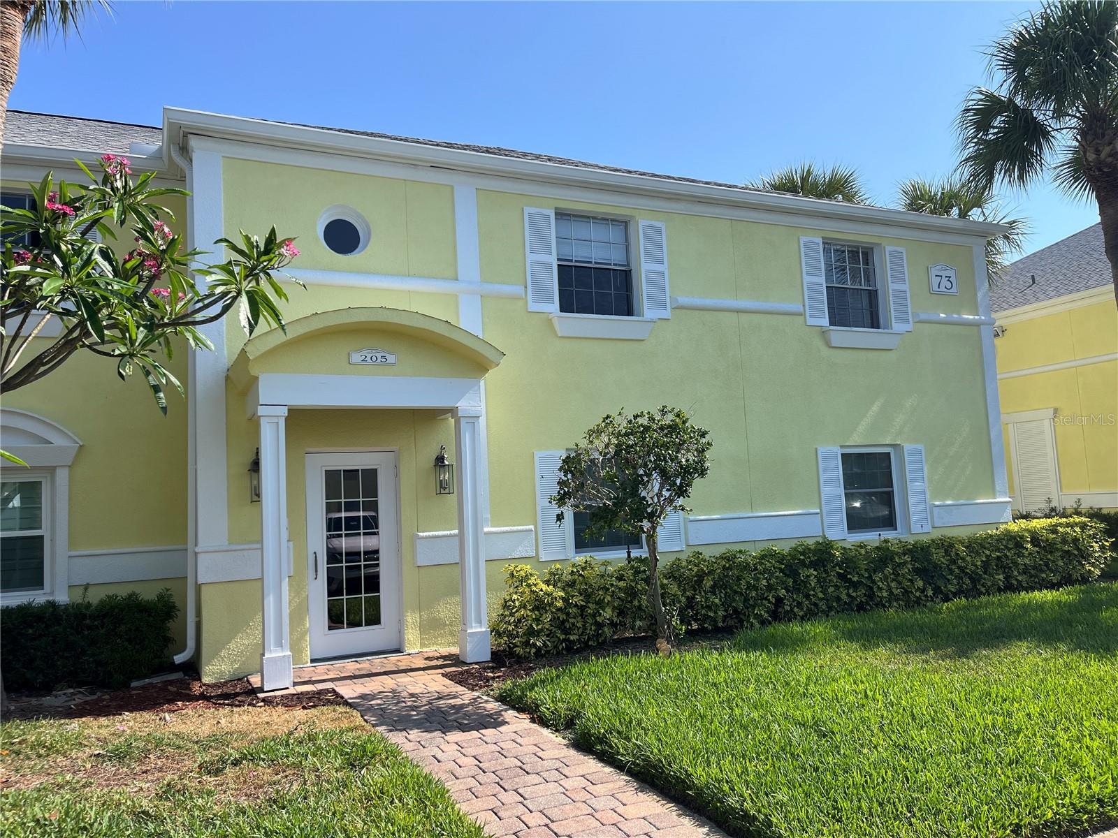 205 Pompano Unit D, St Petersburg, FL 33705
