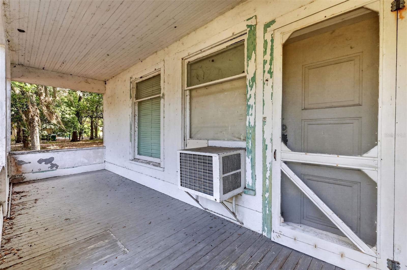 316 Highland, Mount Dora, FL 32757