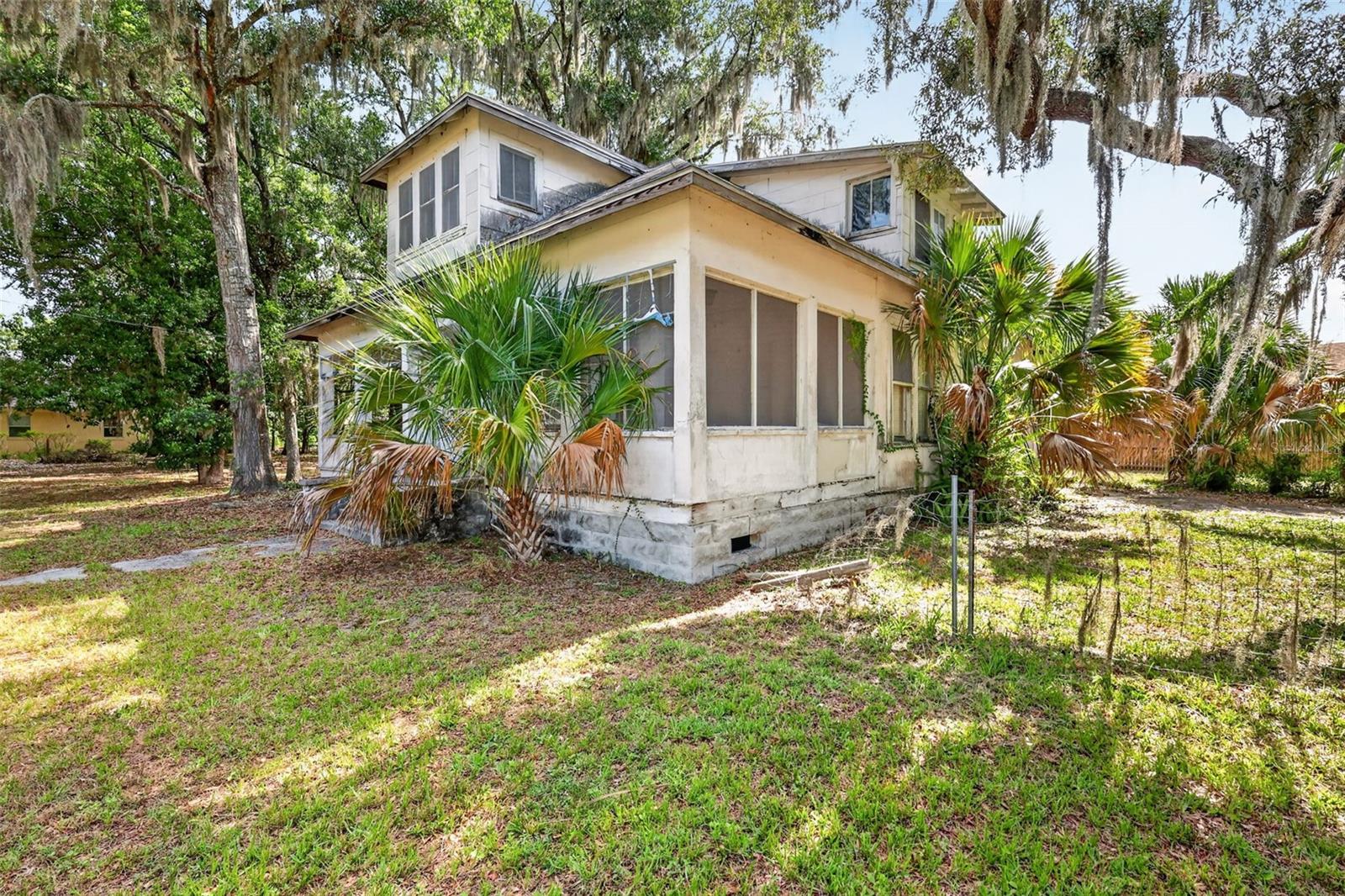316 Highland, Mount Dora, FL 32757