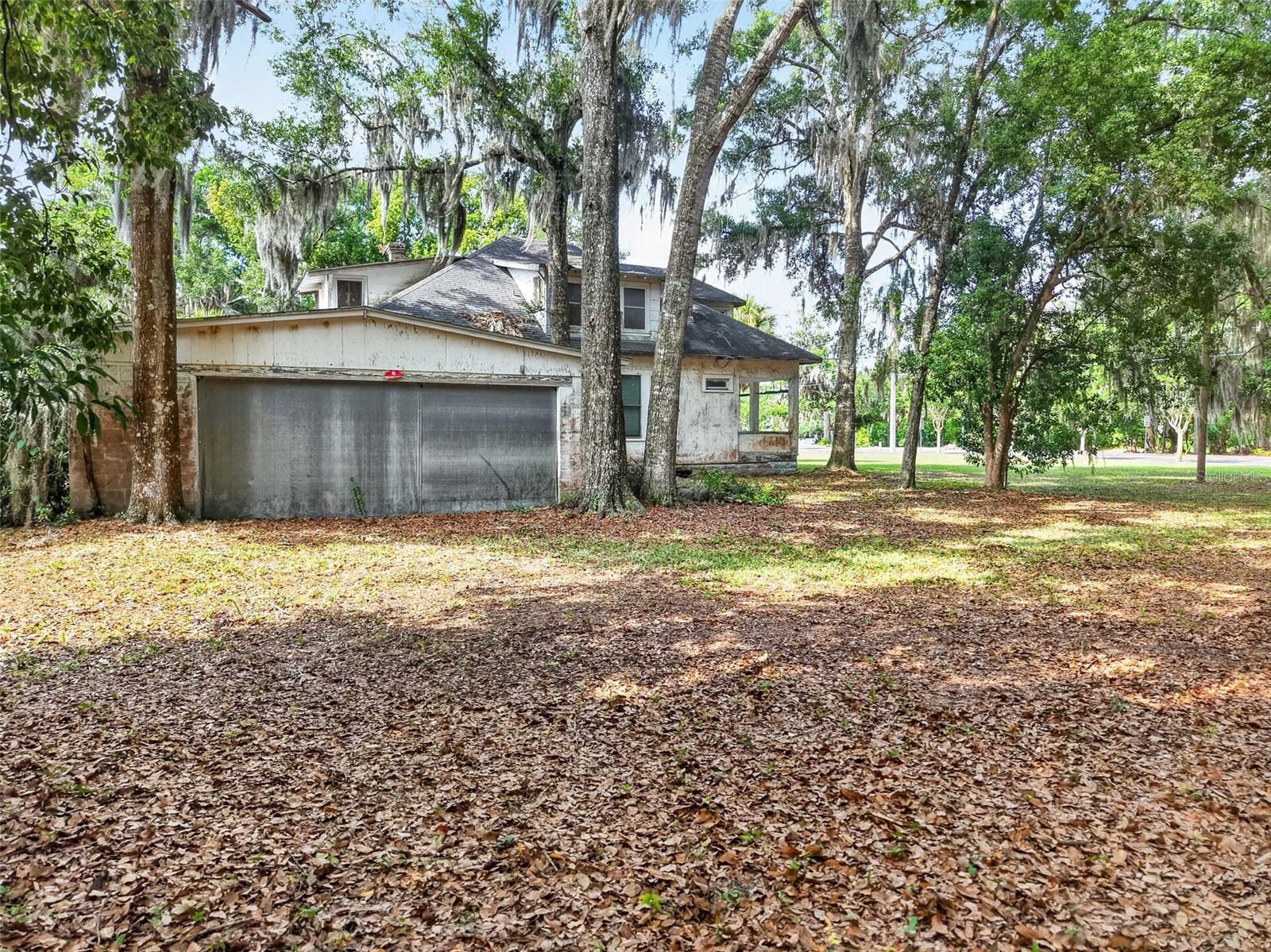316 Highland, Mount Dora, FL 32757