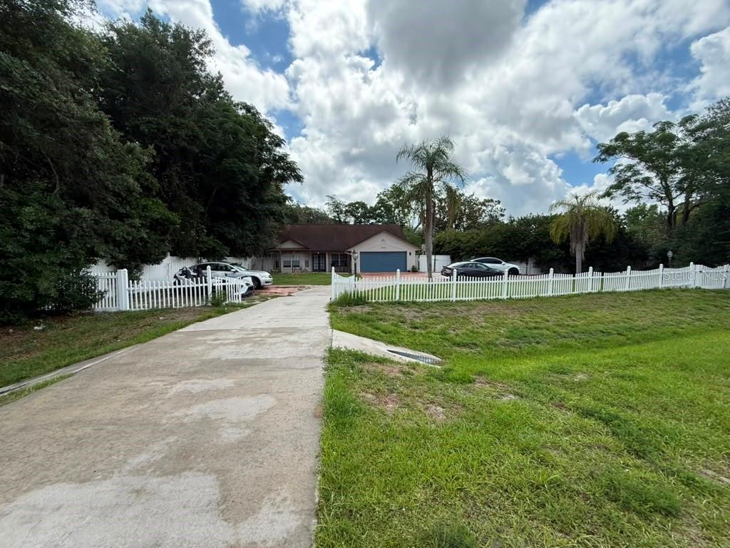 601 Dean, Orlando, FL 32825