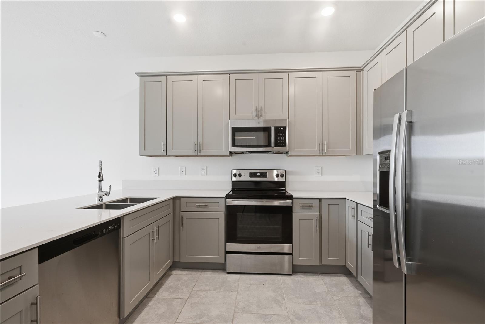 2312 Brook Marsh Loop, Kissimmee, FL 34747
