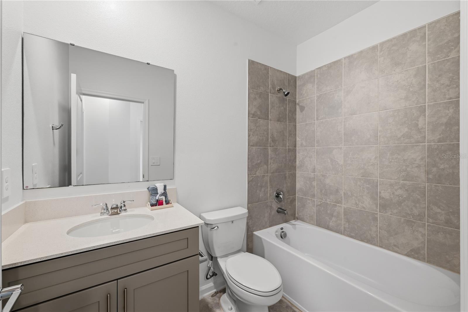 2312 Brook Marsh Loop, Kissimmee, FL 34747